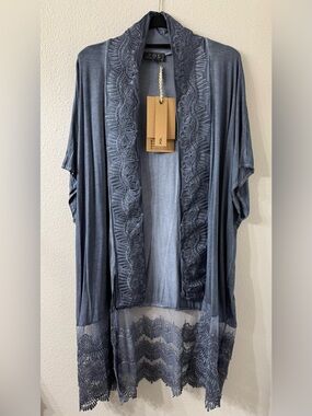 POL Oversized Boho Lace Trim Duster Cardigan Slate Blue NWT, Fits up to 1x